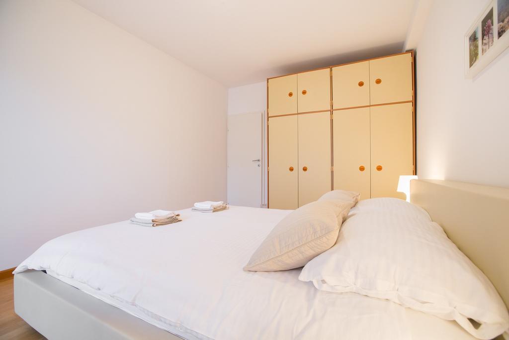 Apartman Kris Zagreb Buitenkant foto